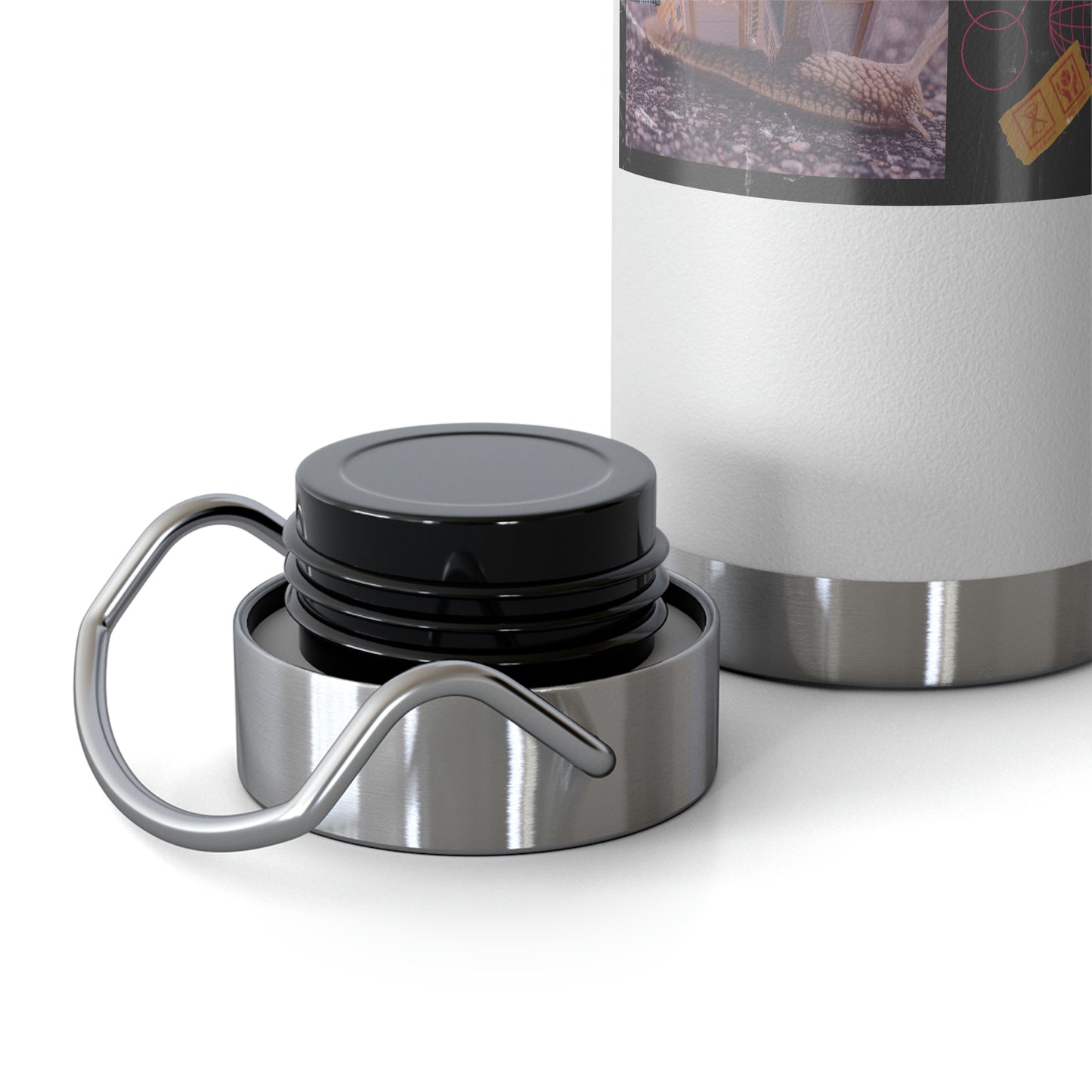 Abisnail 22oz Vacuum Insulated Bottle