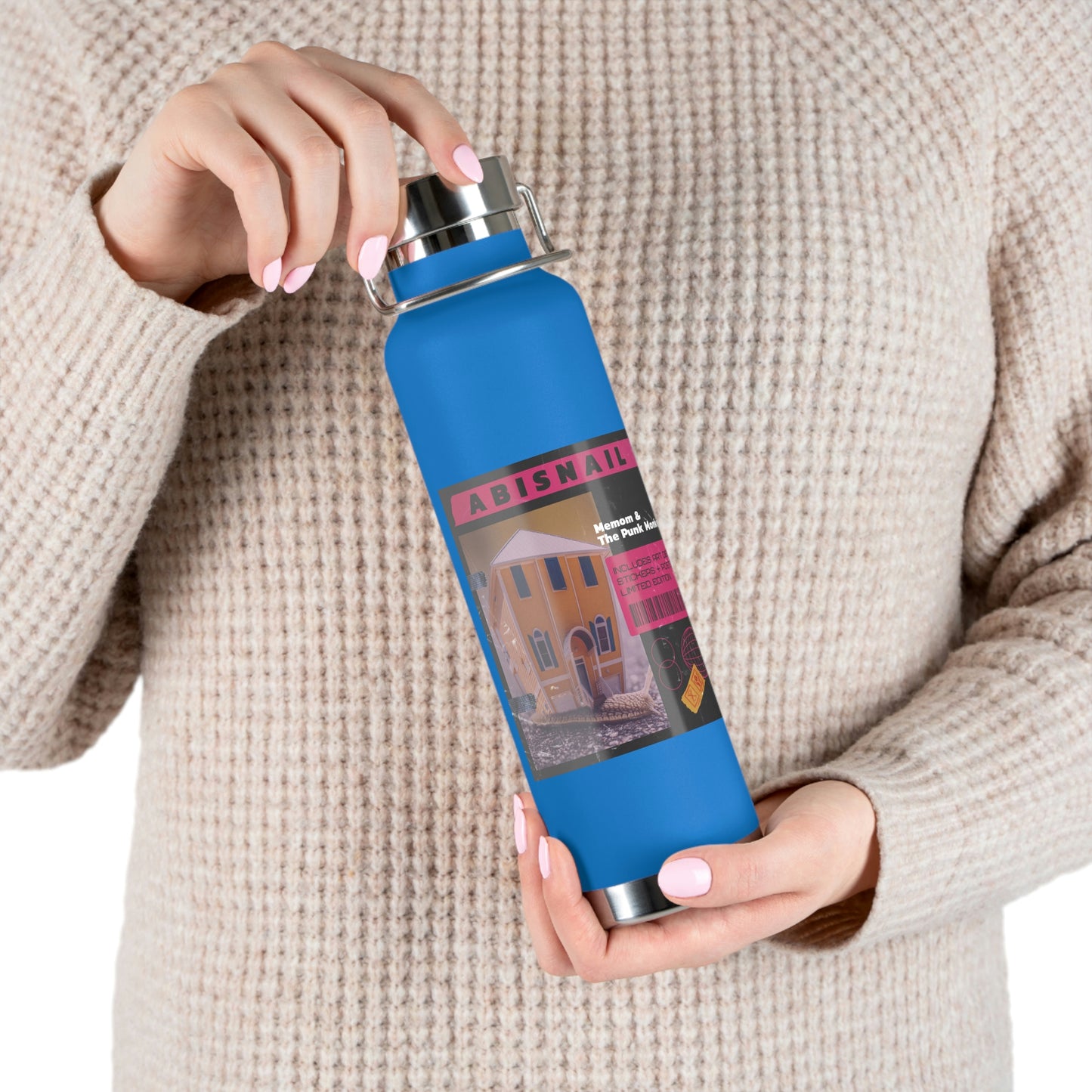 Abisnail 22oz Vacuum Insulated Bottle