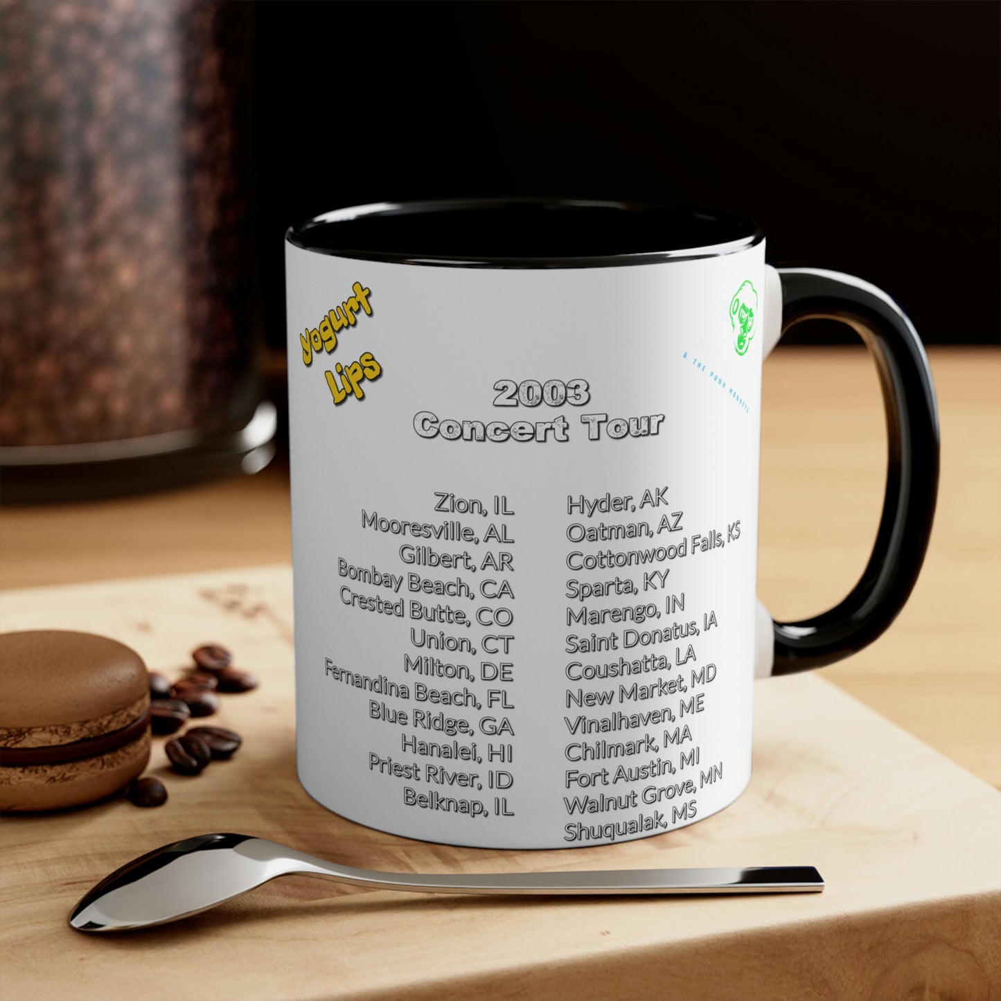 Yogurt Lips Accent Mug