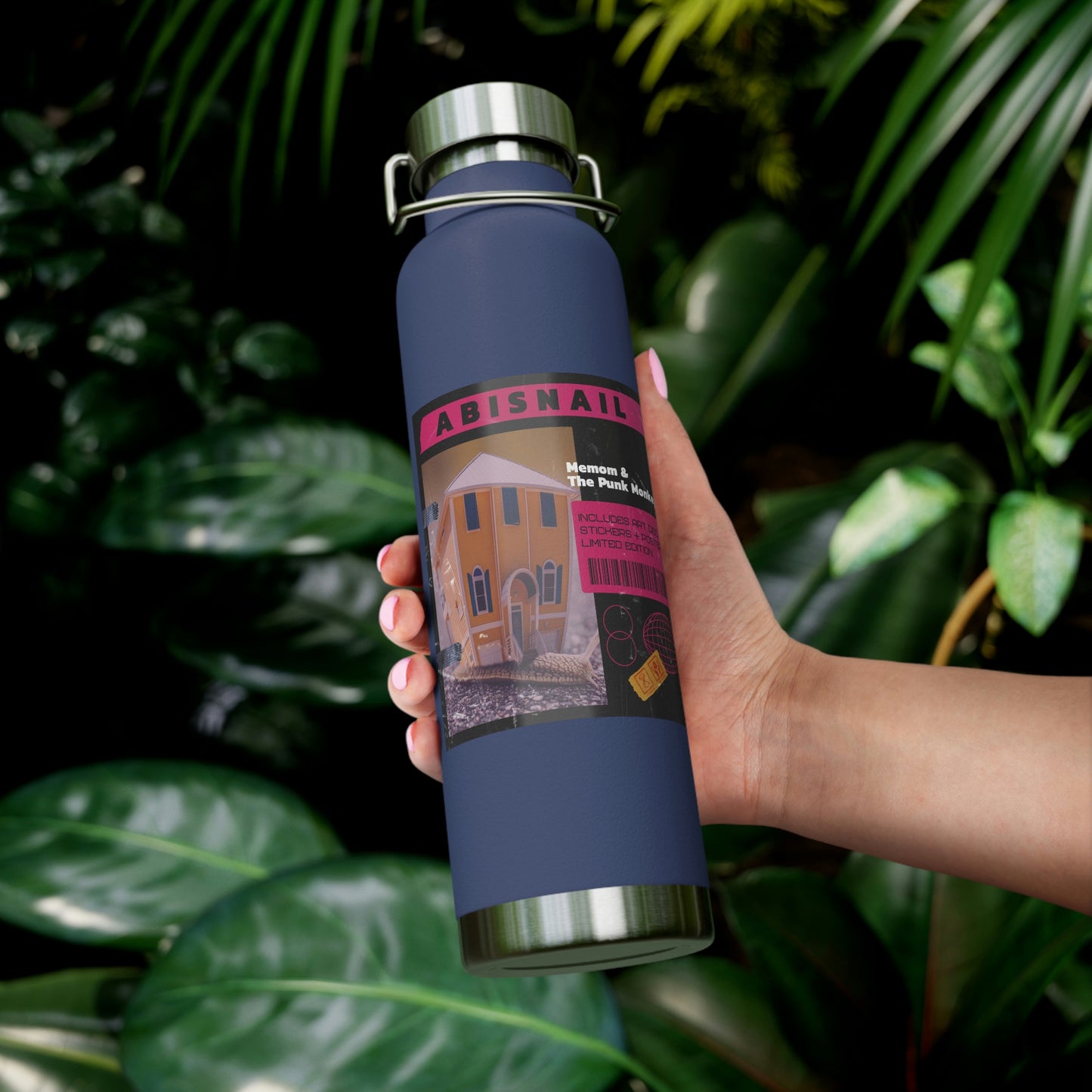 Abisnail 22oz Vacuum Insulated Bottle
