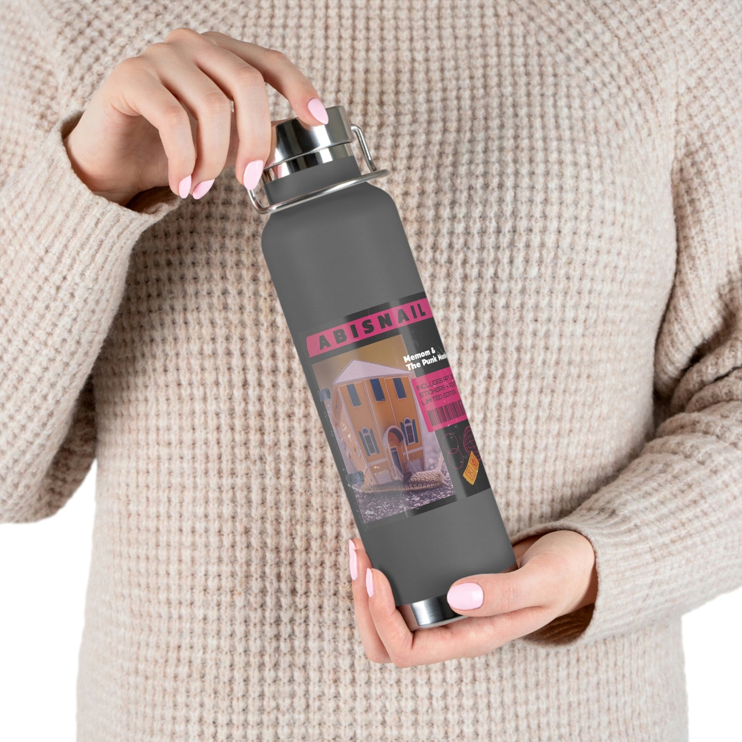 Abisnail 22oz Vacuum Insulated Bottle