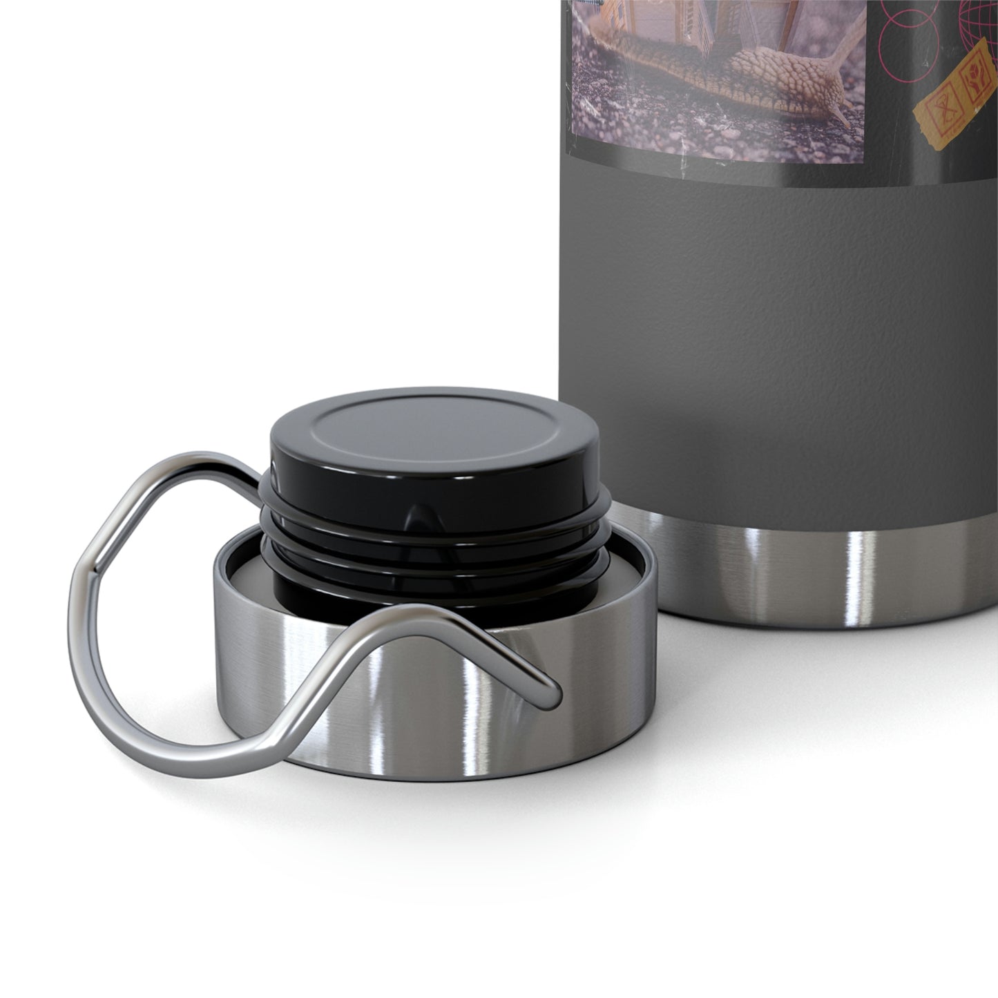 Abisnail 22oz Vacuum Insulated Bottle