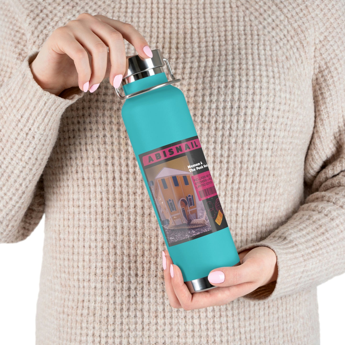 Abisnail 22oz Vacuum Insulated Bottle