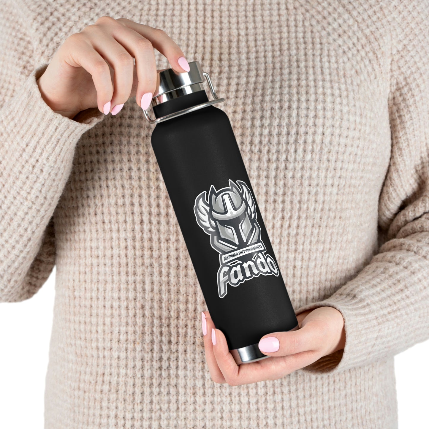 Fando 22oz Vacuum Insulated Bottle