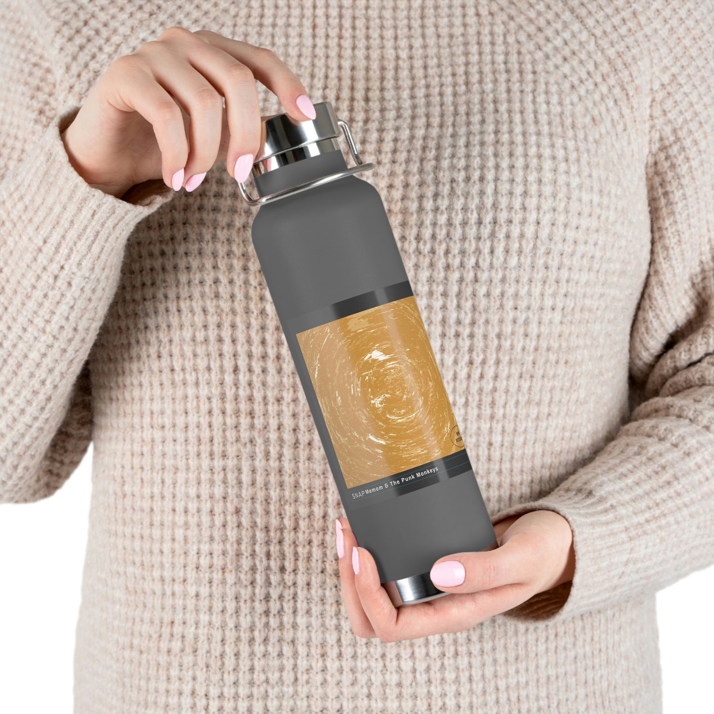Snap! 22oz Vacuum Insulated Bottle
