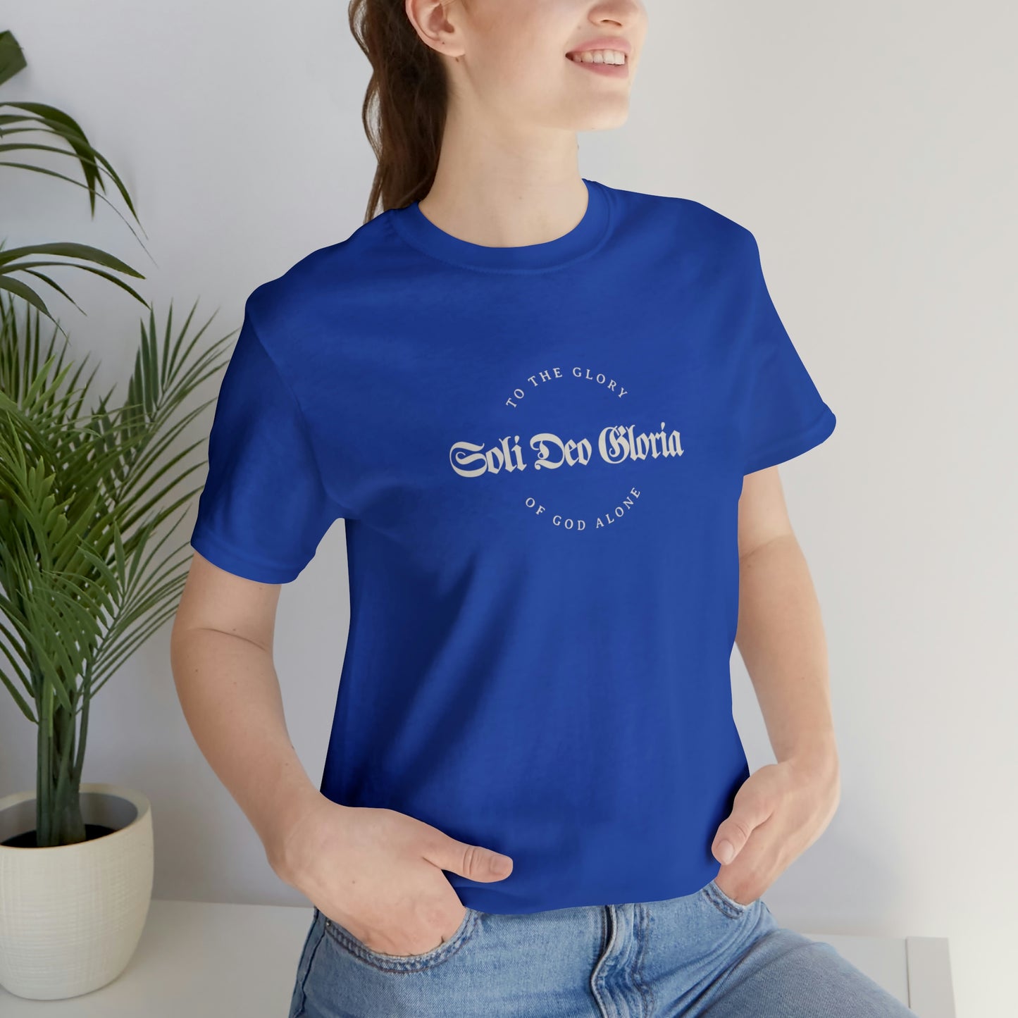 Soli Deo Gloria Gothic Circle Unisex Jersey Short Sleeve Tee
